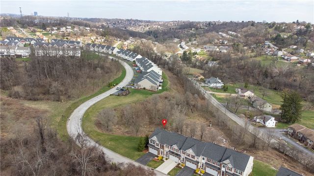 5270 Lantern Hill Ext, Whitehall, PA 15236