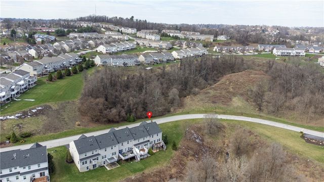 5270 Lantern Hill Ext, Whitehall, PA 15236