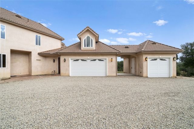 18378 Avenida Bosque, Murrieta, CA 92562