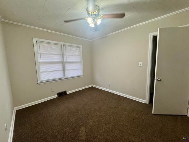 2639 Tredway Drive, Macon, GA 31211