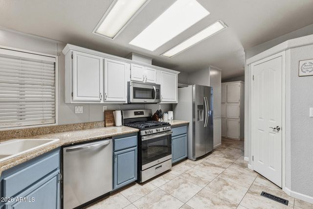 2907 E SEQUOIA Drive, Phoenix, AZ 85050