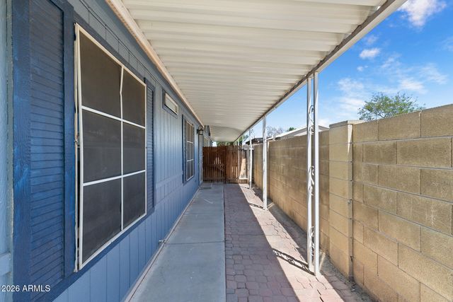 2907 E SEQUOIA Drive, Phoenix, AZ 85050