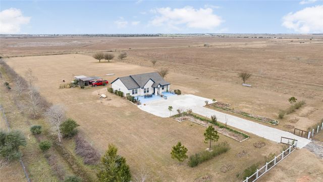 8307 W Green Leaf Street, Brookshire, TX 77423