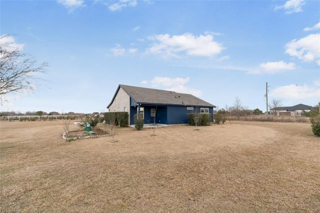 8307 W Green Leaf Street, Brookshire, TX 77423
