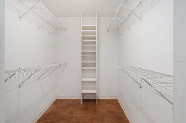 8120 NW 48TH LANE, Ocala, FL 34482