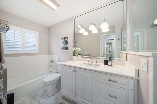 8120 NW 48TH LANE, Ocala, FL 34482