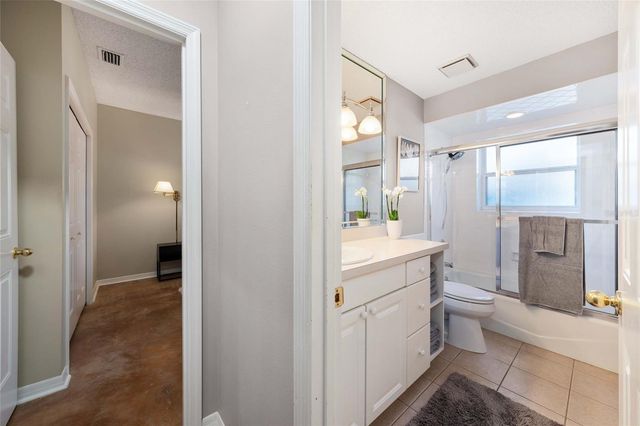 8120 NW 48TH LANE, Ocala, FL 34482