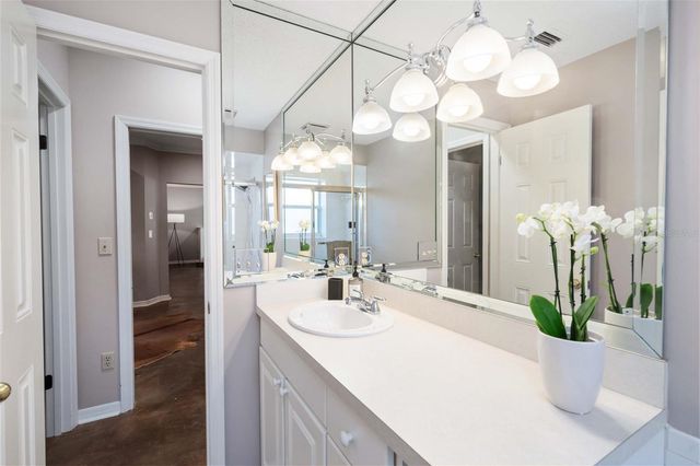 8120 NW 48TH LANE, Ocala, FL 34482