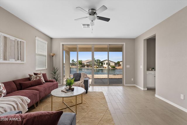 40699 W LITTLE Drive, Maricopa, AZ 85138