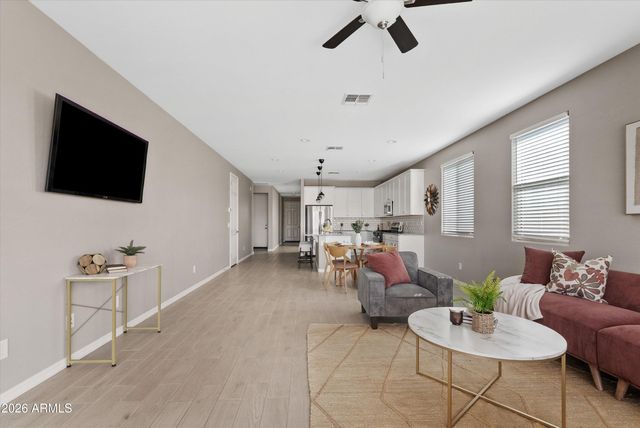 40699 W LITTLE Drive, Maricopa, AZ 85138