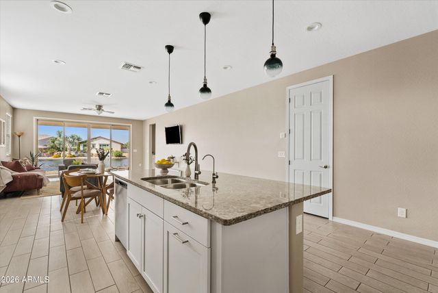 40699 W LITTLE Drive, Maricopa, AZ 85138