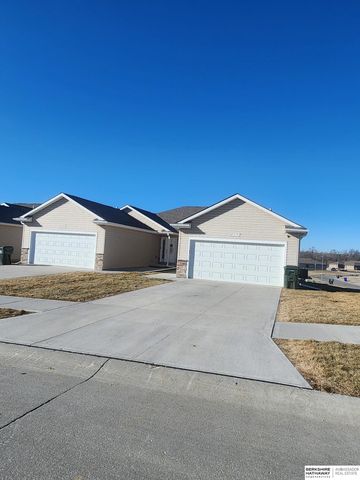 1078 N 170 Avenue, Omaha, NE 68118