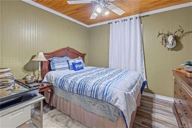 515 Lake Breeze Road, Hackberry, LA 70645