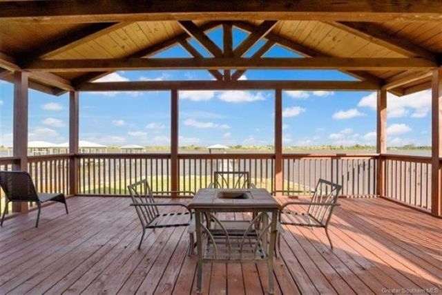 515 Lake Breeze Road, Hackberry, LA 70645