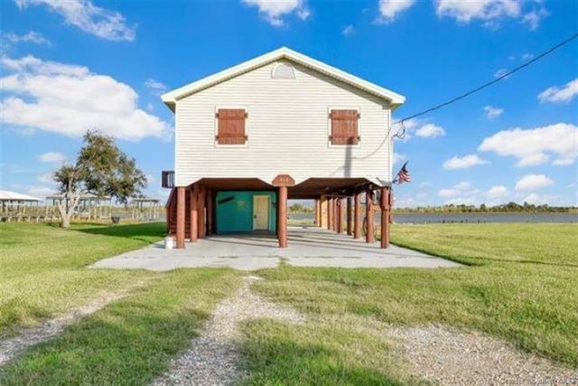 515 Lake Breeze Road, Hackberry, LA 70645