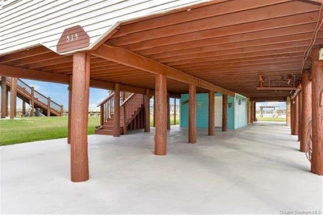 515 Lake Breeze Road, Hackberry, LA 70645