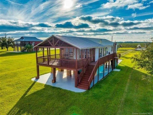 515 Lake Breeze Road, Hackberry, LA 70645