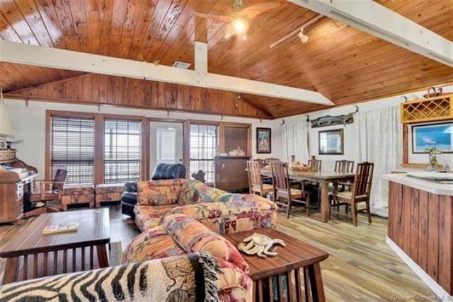 515 Lake Breeze Road, Hackberry, LA 70645
