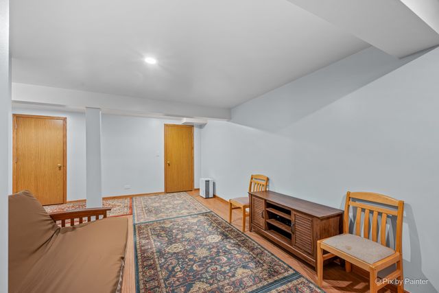 754 GOLDEN OAK Circle, Crystal Lake, IL 60014