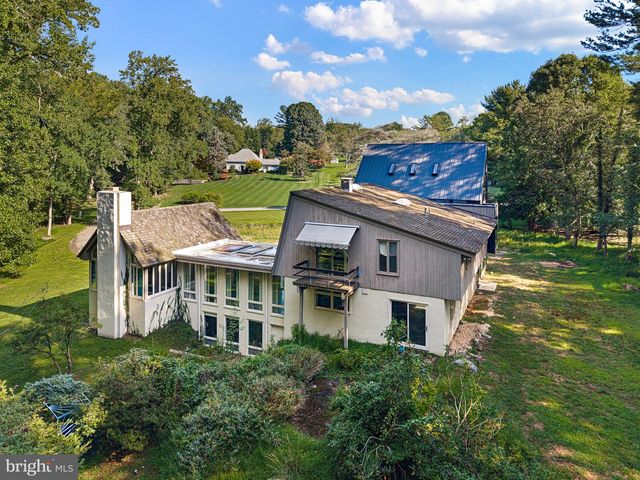 4002 VALLEY GREEN RD, Wilmington, DE 19807