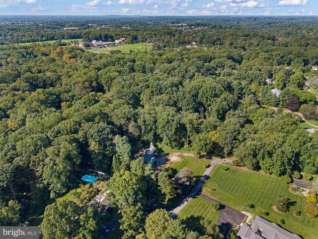4002 VALLEY GREEN RD, Wilmington, DE 19807