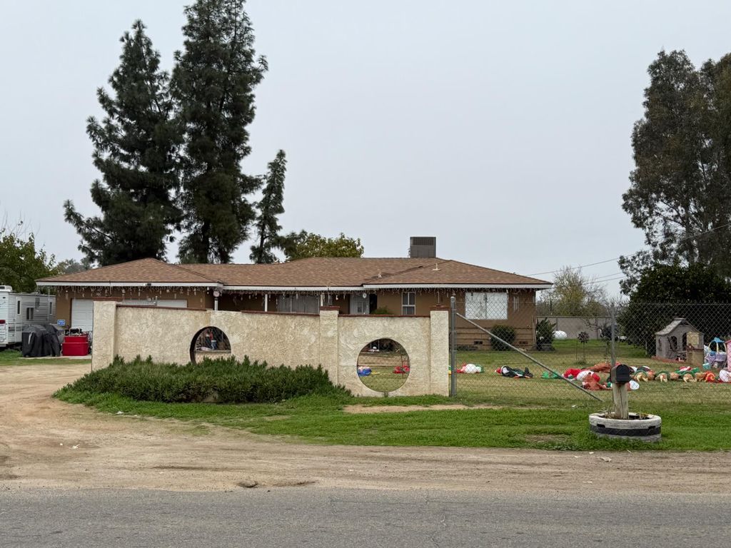 26023 Adell Street, Madera, CA 93638