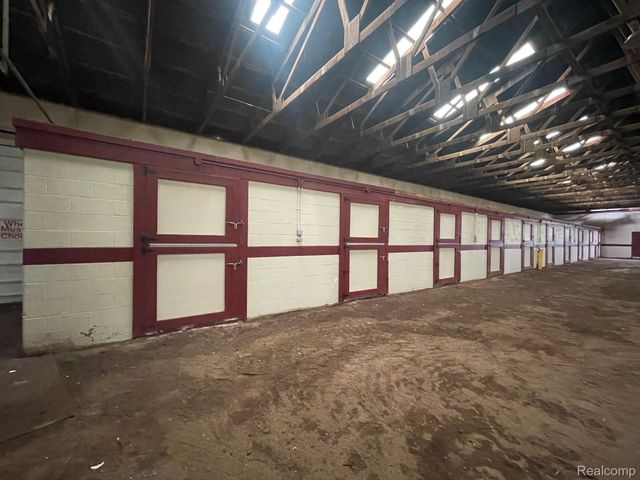 8261 Fenton Road, Grand Blanc Charter Township, MI 48439