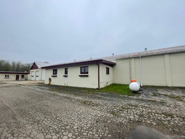 8261 Fenton Road, Grand Blanc Charter Township, MI 48439