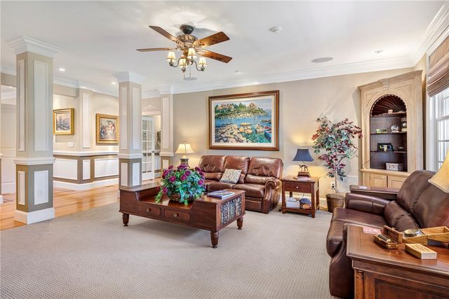 3070 Diamond Hill Road, Cumberland, RI 02864