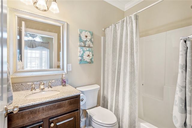 3070 Diamond Hill Road, Cumberland, RI 02864