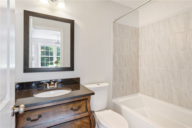 3070 Diamond Hill Road, Cumberland, RI 02864