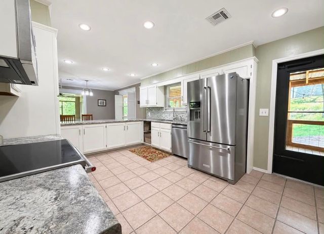 5068 County Road 370, Eucha, OK 74342