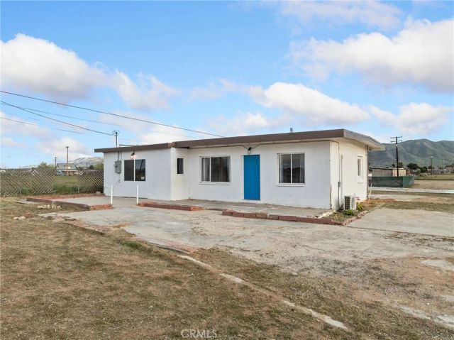 21637 Del Oro, Apple Valley, CA 92308