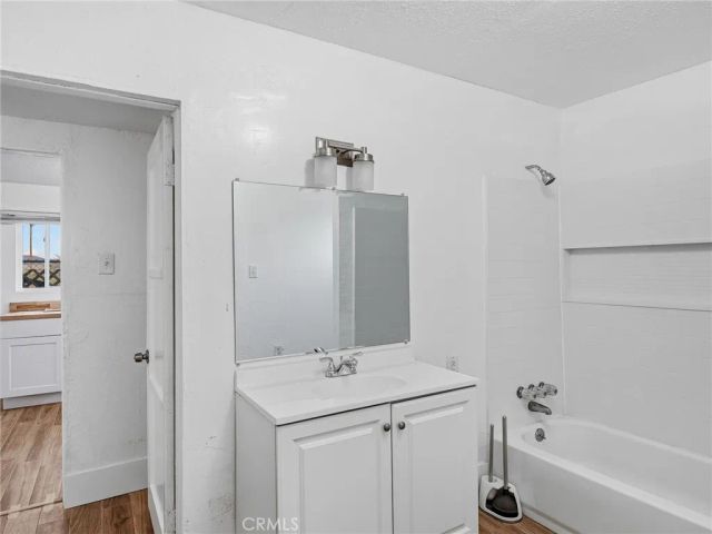 21637 Del Oro, Apple Valley, CA 92308