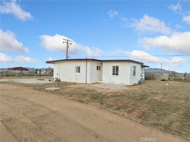 21637 Del Oro, Apple Valley, CA 92308