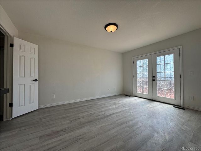2012 S Ivory Street, Aurora, CO 80013