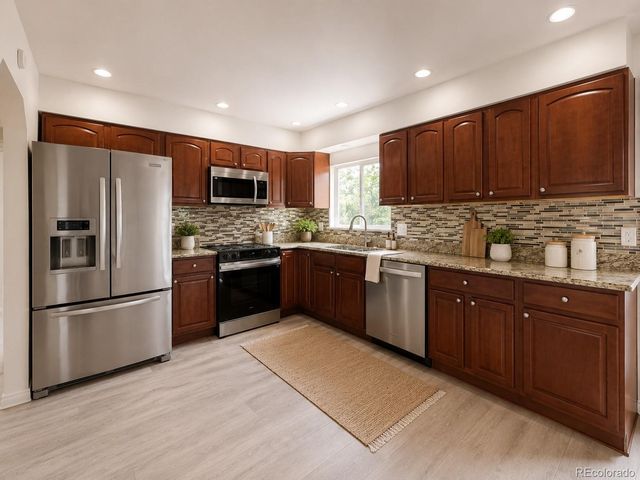2012 S Ivory Street, Aurora, CO 80013