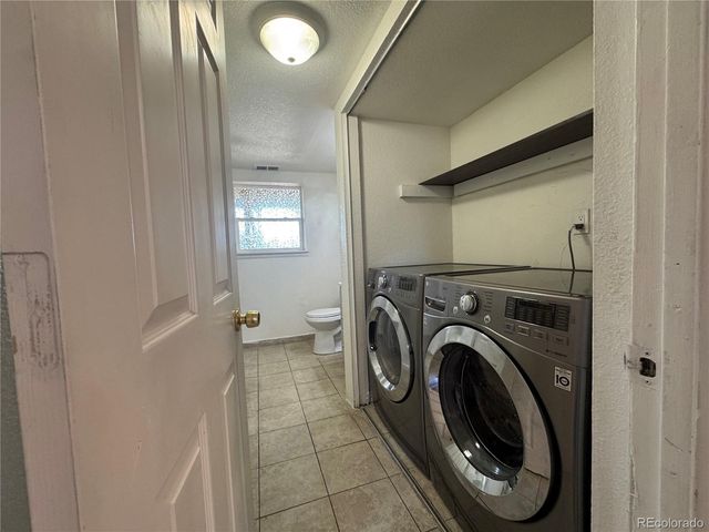 2012 S Ivory Street, Aurora, CO 80013