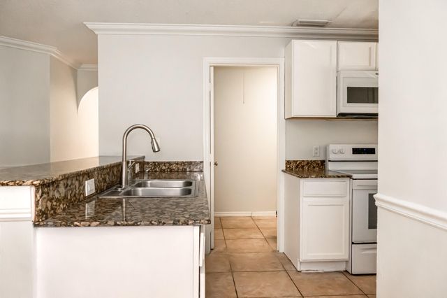 620 W Weatherbee Road, Fort Pierce, FL 34982