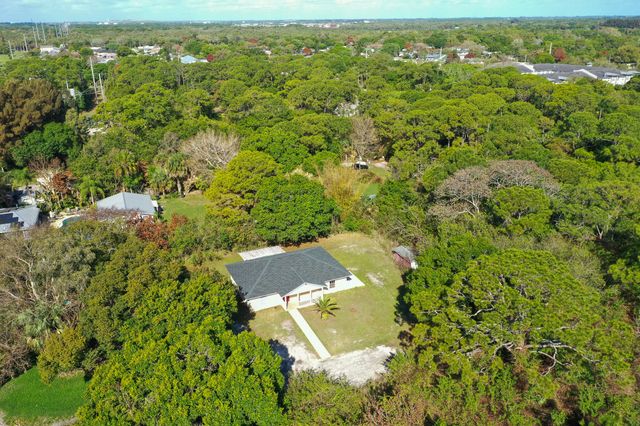 620 W Weatherbee Road, Fort Pierce, FL 34982