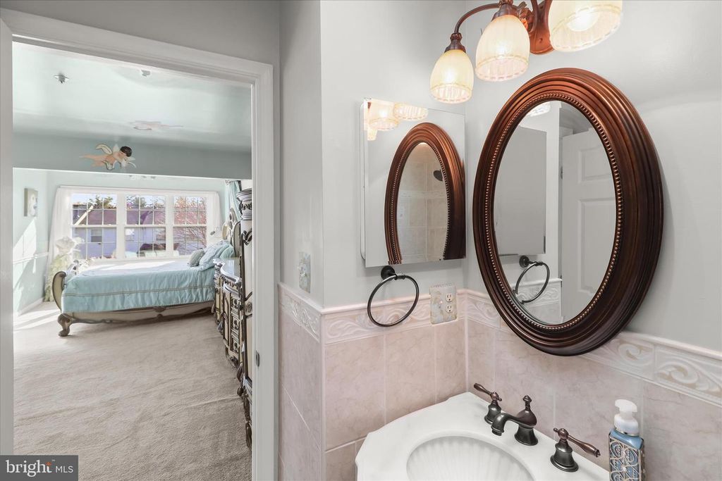 Image 35 of property listing at 7105 NATURES RD, Columbia, MD 21046