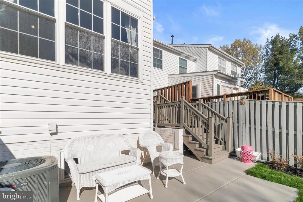 Image 54 of property listing at 7105 NATURES RD, Columbia, MD 21046