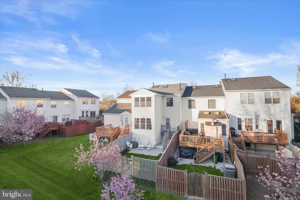 Image 60 of property listing at 7105 NATURES RD, Columbia, MD 21046