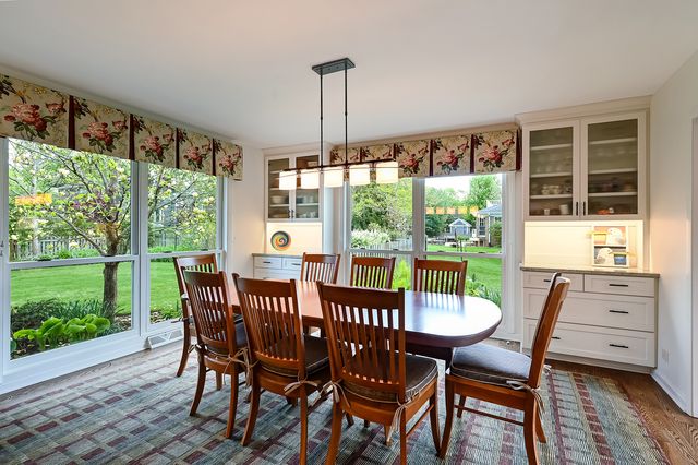 629 W Elm Street, Wheaton, IL 60189