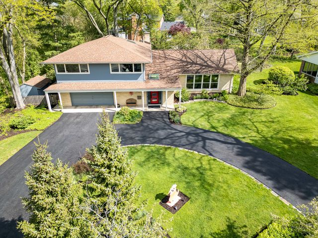 629 W Elm Street, Wheaton, IL 60189