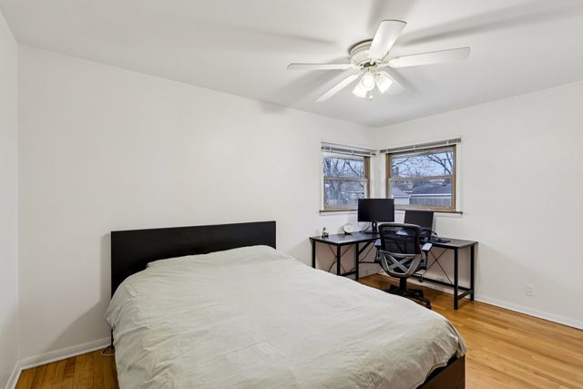 124 Harlem Avenue, Glenview, IL 60025