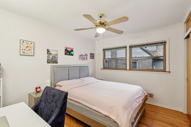 124 Harlem Avenue, Glenview, IL 60025