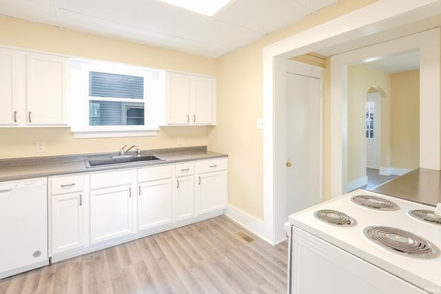 832 Hamilton Avenue, Fort Wayne, IN 46806