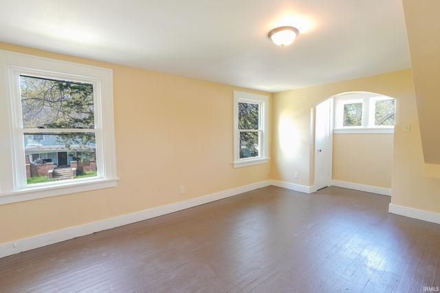 832 Hamilton Avenue, Fort Wayne, IN 46806