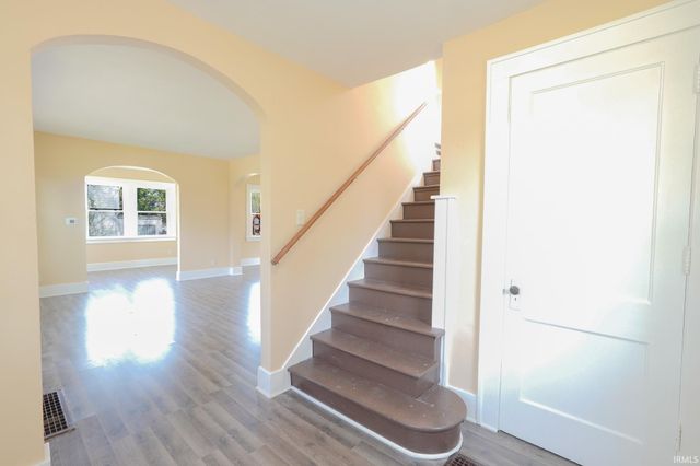 832 Hamilton Avenue, Fort Wayne, IN 46806